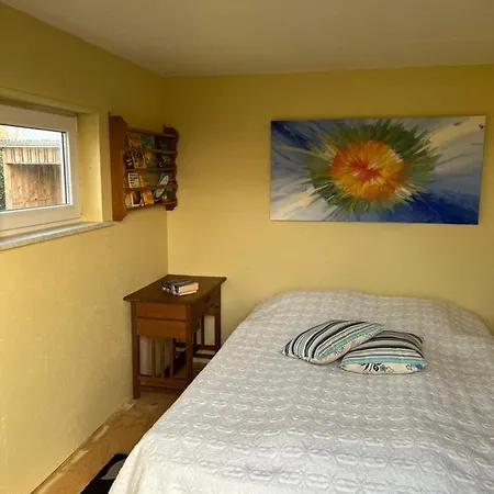 Hyggeligt Lille Sommerhus Taet Ved Strand Holiday home